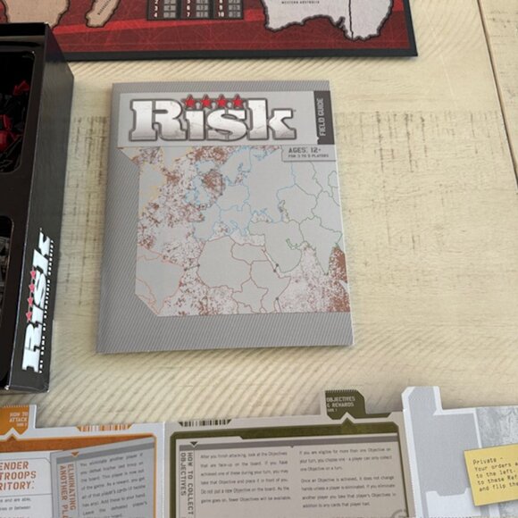 Parker Brothers Risk (Revised Edition) 2008 - Picture 5 of 12